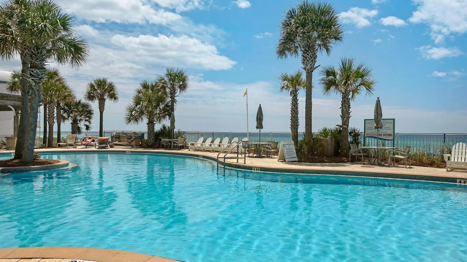 Aqua Resort 906 By Emerald Coast Retreats Panama City Beach